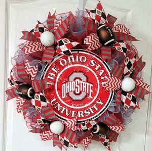 Ohio State Wreath